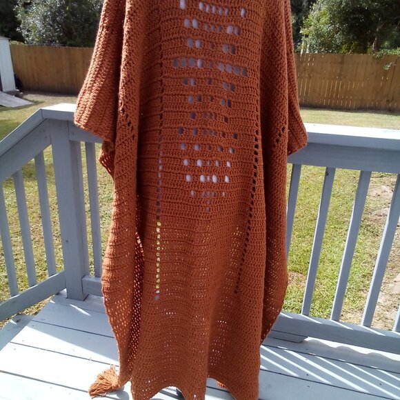 Hand Crafted Hi-Low Crochet Poncho, Color Orange, Size one size fitted most. - Picture 6 of 7